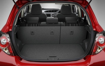 Rent Suzuki Alto 